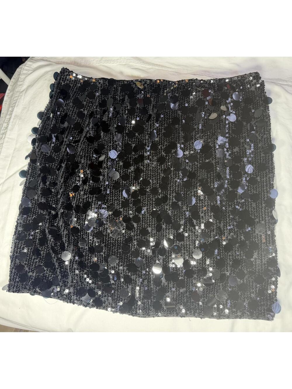 Black Sequin Mini Skirt. Women’s XXL